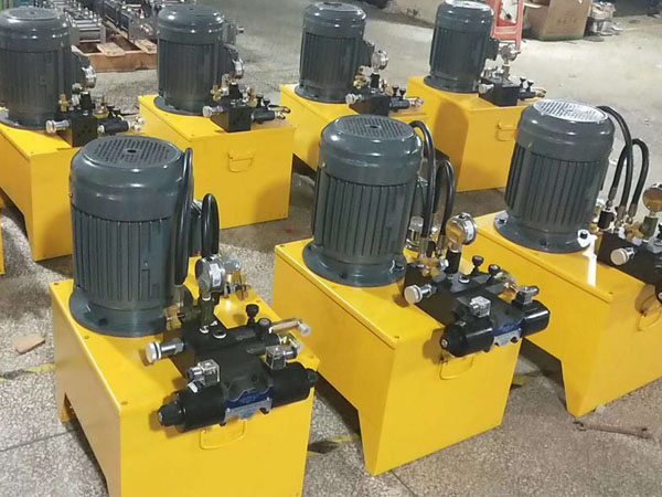 液壓系統中哪些原因會導致液壓油變質？