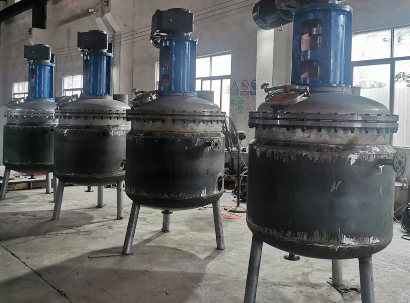 Hot-melt adhesive production equipment