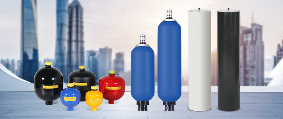 蓄能器的类型有很多，常见的有皮囊式、隔膜式、活塞式等，不同类型的蓄能器，结构、性能、适用场景都不同。很多人在选型时，不知道该如何选择，盲目选型不仅会导致蓄能器无法发挥作用，还会增加成本、引发故障。今天就按类型拆解，教你根据自身工况，对号入座选蓄能器！